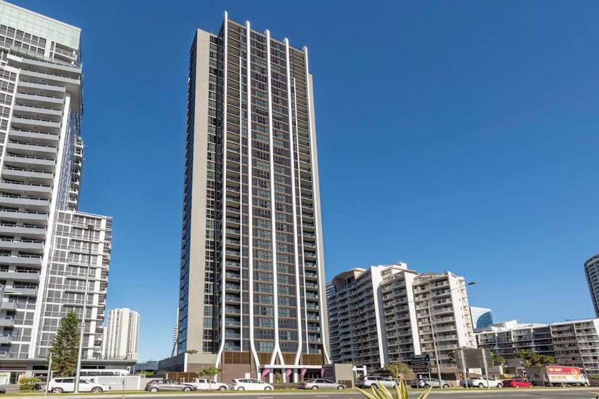 Beach Residences 2-Br River View Gold Coast Exterior photo